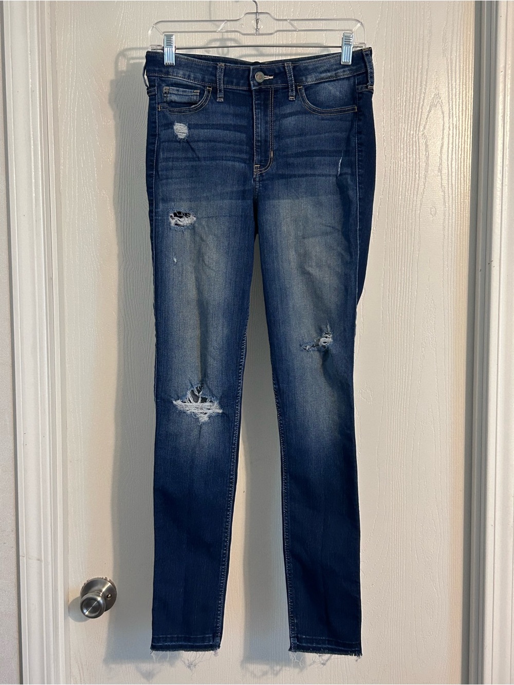 Hollister | Women's Dark Blue Distressed Skinny Jeans | Size 7/28